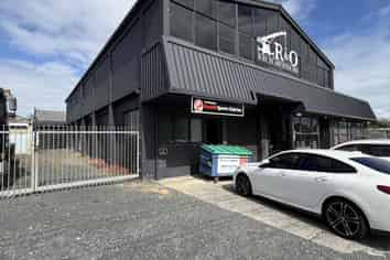 Mt Roskill Showroom - 263sqm