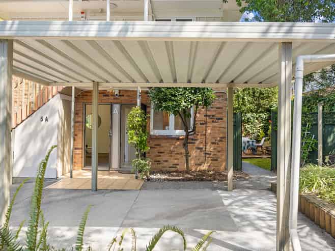 5A Abraham Place, Saint Johns