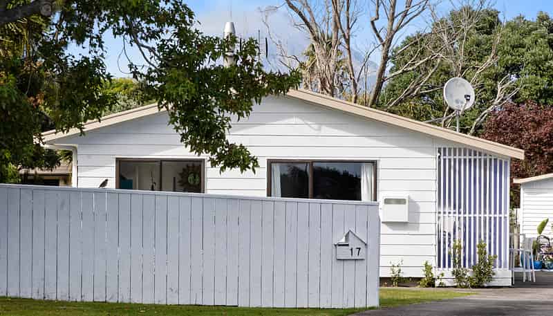 17 Kipling Drive, Whalers Gate