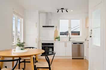 13 Alverstoke Road, Parkvale