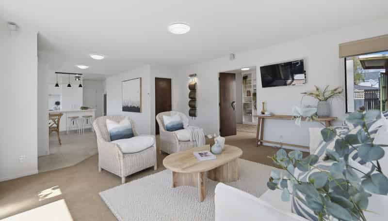 317B Devonport Road, Avenues