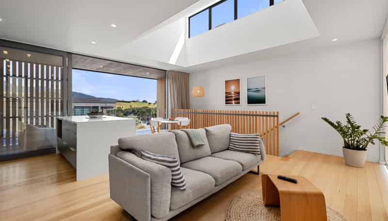 2/25 Rangitahi Road, Raglan