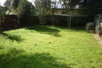 A/8 Serjeant Street, Henderson