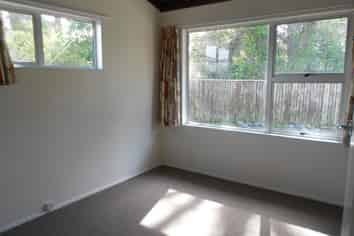 91 Monrad Street, Highbury