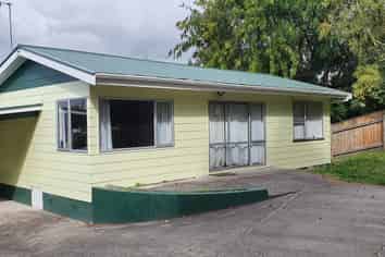 91 Monrad Street, Highbury