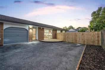 2/24 Waimana Road, Conifer Grove