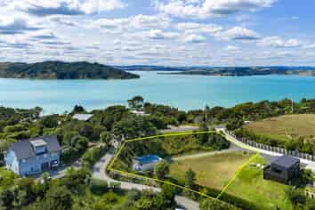 89A Greenslade Road, Raglan