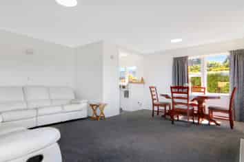 85 Normandale Rd, Normandale