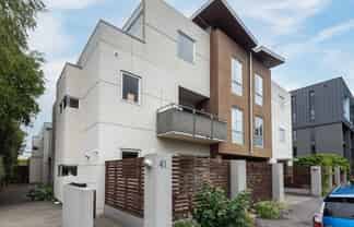 10/41 Waller Tce, Christchurch Central