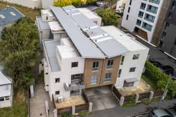 10/41 Waller Tce, Christchurch Central