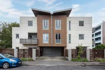 10/41 Waller Tce, Christchurch Central