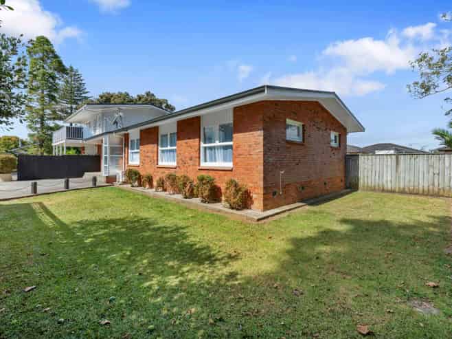 2/23G Gray Avenue, Mangere East