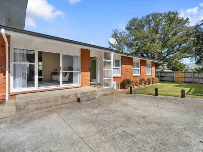 2/23G Gray Avenue, Mangere East