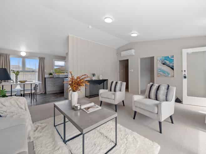 2/23G Gray Avenue, Mangere East