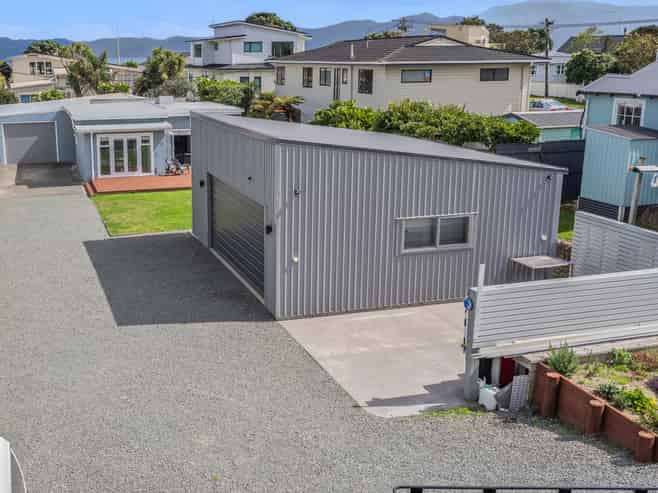 116 Seaview Road, Paraparaumu Beach