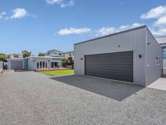116 Seaview Road, Paraparaumu Beach