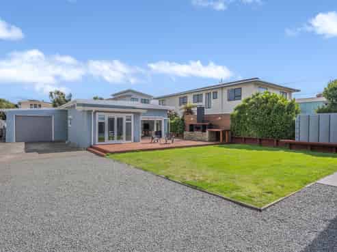 116 Seaview Road, Paraparaumu Beach
