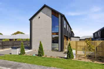 1/9 Spring Grove Street, Spreydon