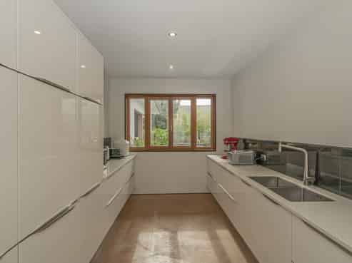 6 Robinson Road, Whitianga