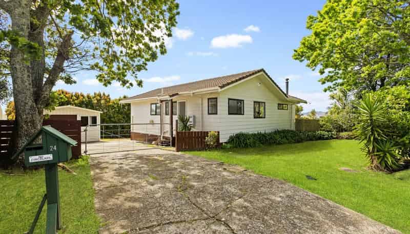 24 Aspiring Avenue, Clover Park