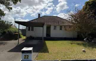 22 Waipapa Crescent , Otara