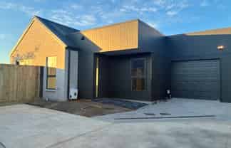 2/42 Briannarose Drive, Fitzroy