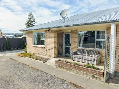 1/4 School Road, Fairlie