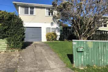 30 Baylands Drive, Newlands