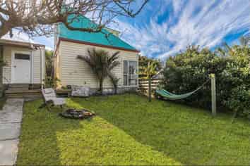 18 Ngataringa Road, Devonport