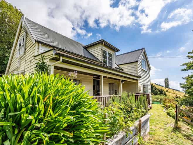 8 Shadbolts Road, Pigeon Bay