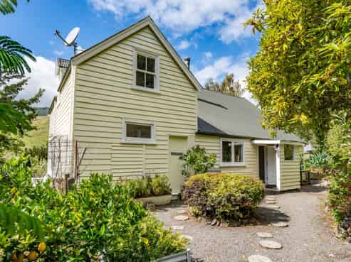 8 Shadbolts Road, Pigeon Bay