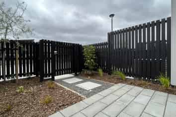 4/474 West Coast Road, Glen Eden