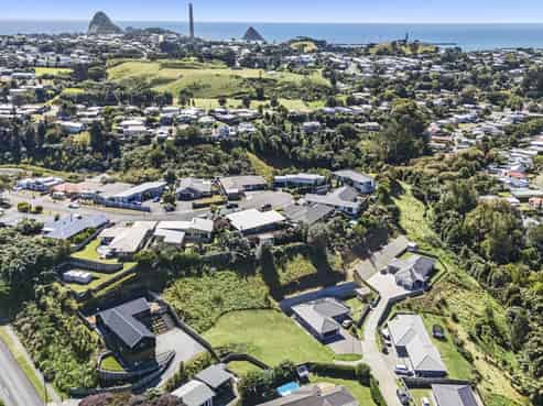 5 Mangaotuku Lane, Whalers Gate