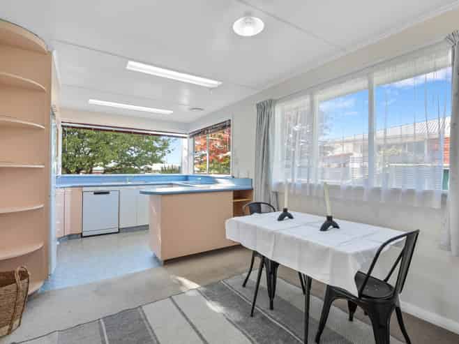 150 Weld Street, Redwoodtown