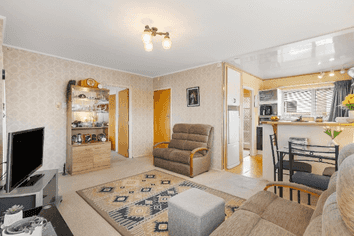 2/44 Diana Drive, Glenfield