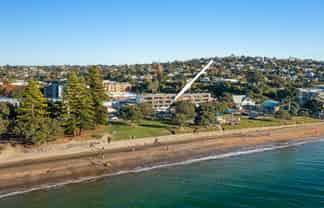 7/6 Beach Front Lane, Browns Bay