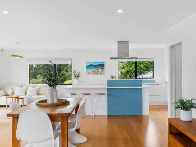 126 Te Wharau Drive, Greenhithe