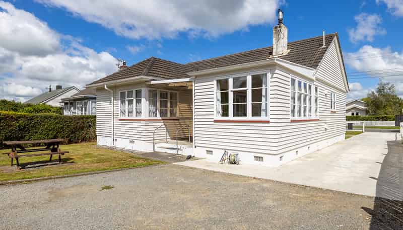 140 Essex Street, Masterton