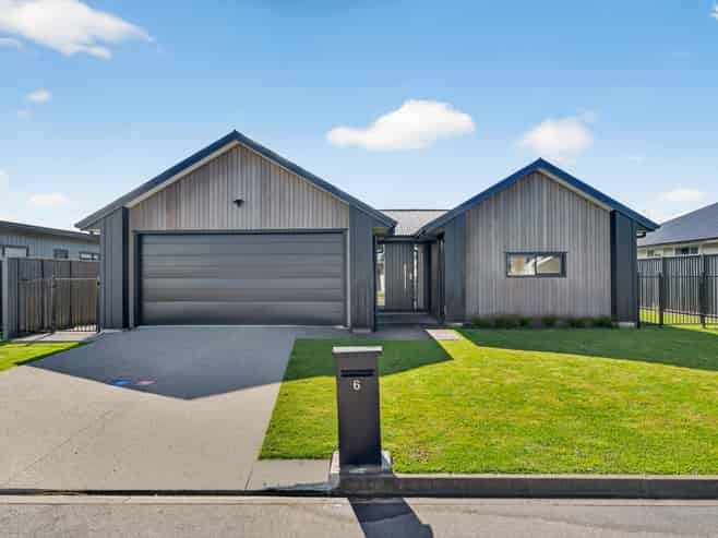 6 Nathan Lane, Masterton