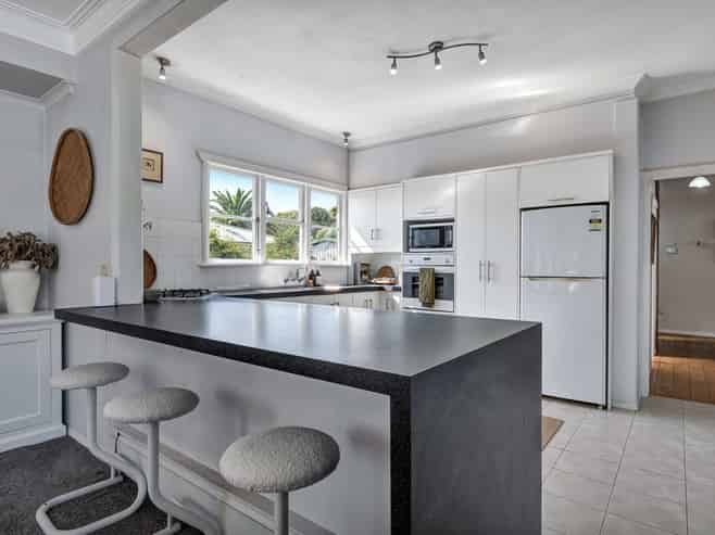 58 Regan Street, Stratford