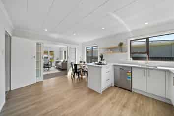 32 Donnelley Drive, Wainuiomata