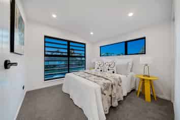 7C Sirius Place, Botany Downs