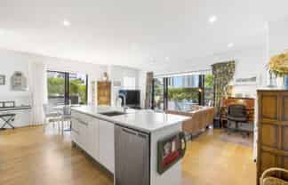 G04/74 Anzac Street, Takapuna