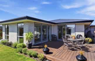 48 Kemble Drive, ROLLESTON