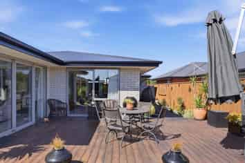 48 Kemble Drive, ROLLESTON