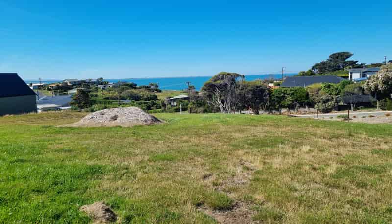 5 Rawiri Lane, Riverton