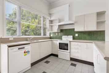 2/6 Aratonga Avenue, Greenlane