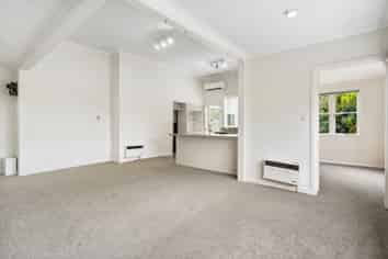 2/6 Aratonga Avenue, Greenlane