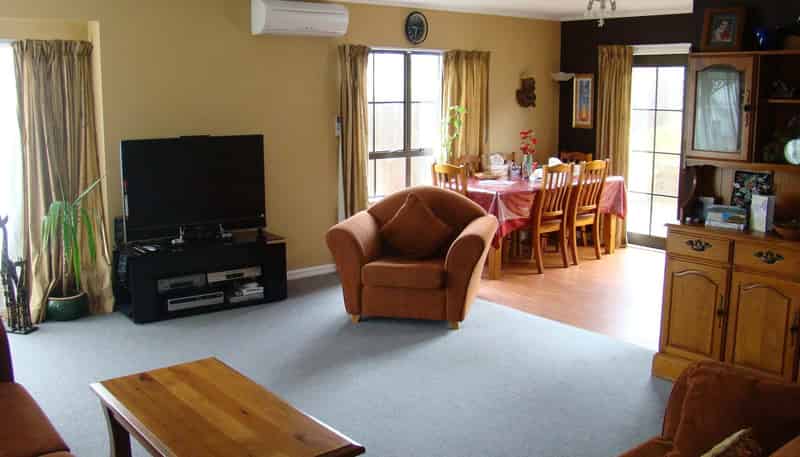 14A Woodridge Drive, Woodridge