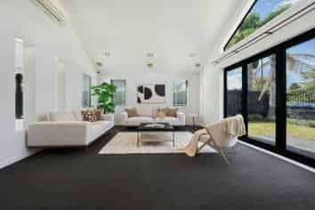 11 Mulroy Place, Pinehill